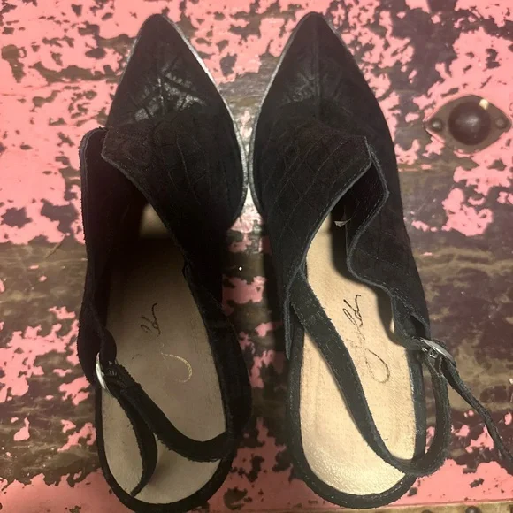 42 GOLD Unique Black heeled mule Women’s Sz 7 - Picture 6 of 9